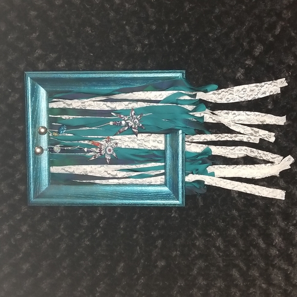 Hand Crafted Upcycled Frame with Hand Drawn Cannabis Leaves - Picture 3 of 8